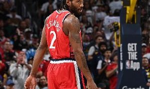 萧华：小卡阴阳合同对我来说也是个新闻 涉事公司我之前从未听说